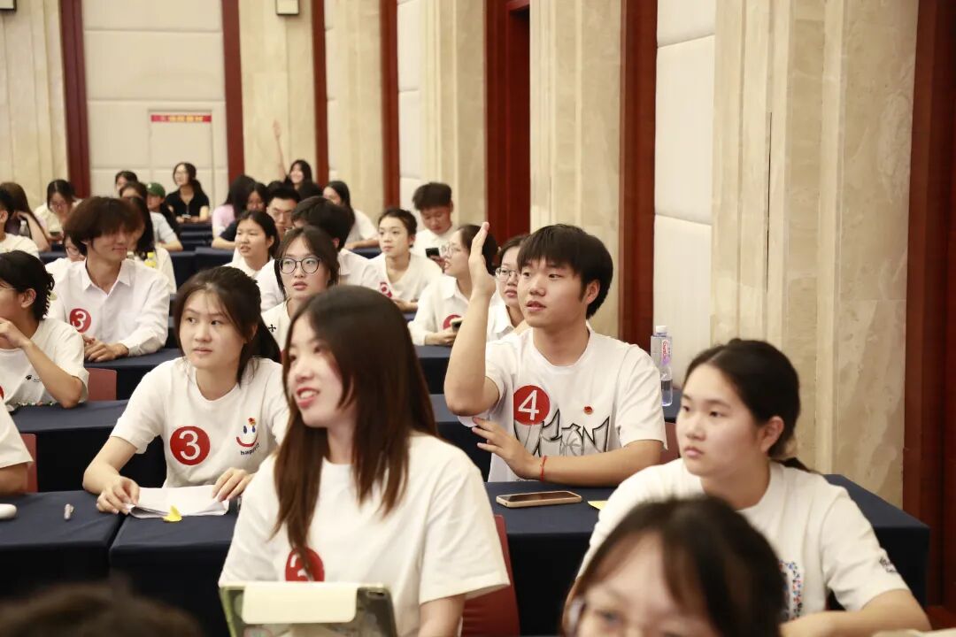 争当“最强大脑”！超“燃”...